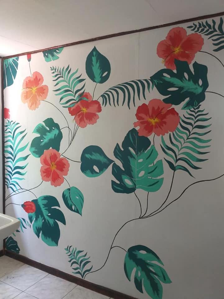 Downtown Montezuma Hostel エクステリア 写真